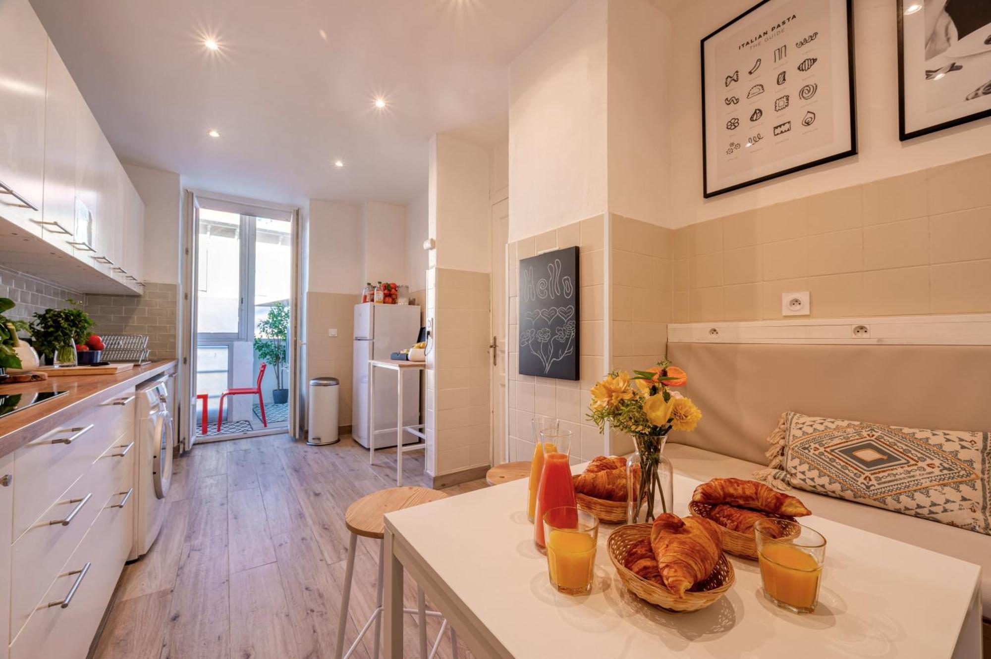 Guest House Chez Bastien Nisa Exterior foto