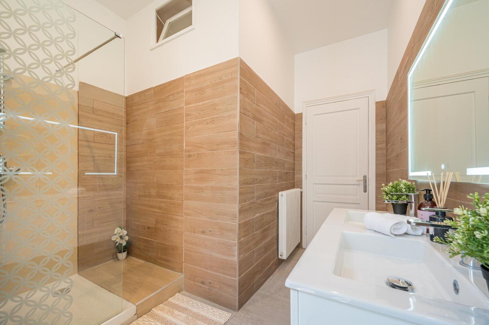 Guest House Chez Bastien Nisa Exterior foto